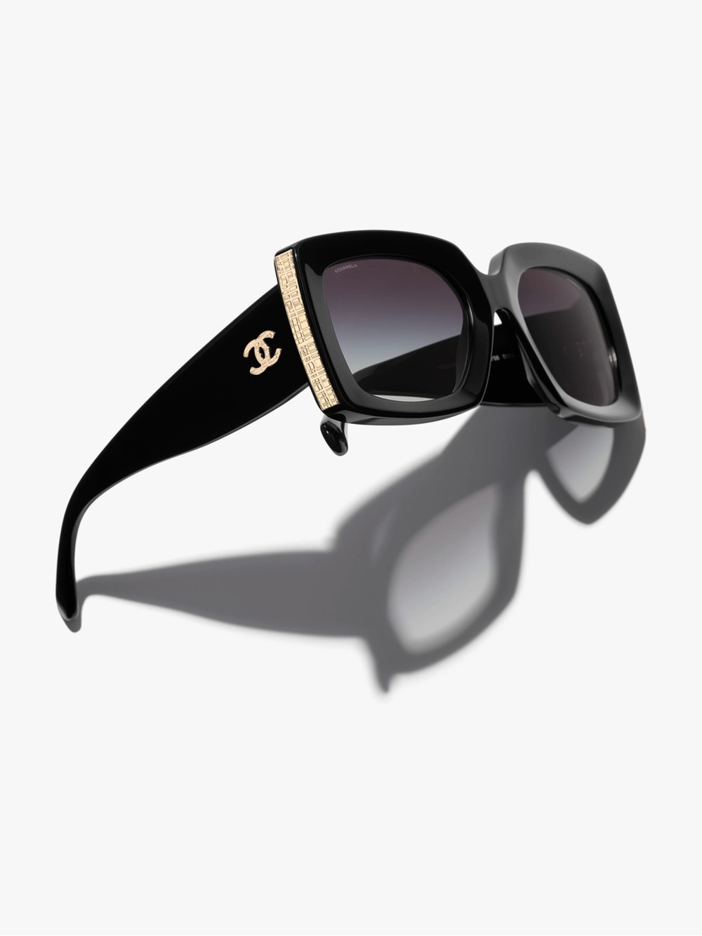CHANEL Black rectangle Sunglasses with Gold Logo and Trim